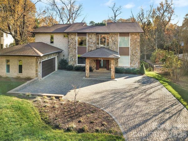 2011 Sharon Avenue , Charlotte, NC 28211
