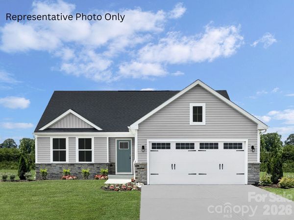 903 Pemberley Street , Lancaster, SC 29720