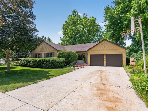1019 Arkansas Avenue, Ames, IA 50014