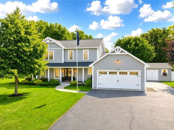 522 Salt Road , Webster, NY 14580