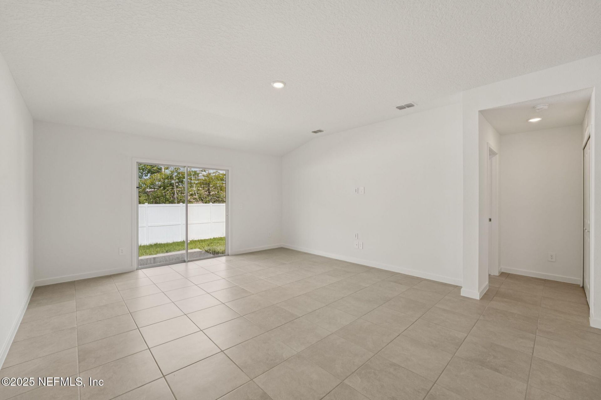 116 Wandering Creek Way, Palm Coast, FL 32164 Photo