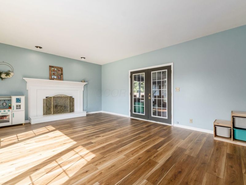 562 Mapleview Lane , Circleville, OH 43113 Photo 12