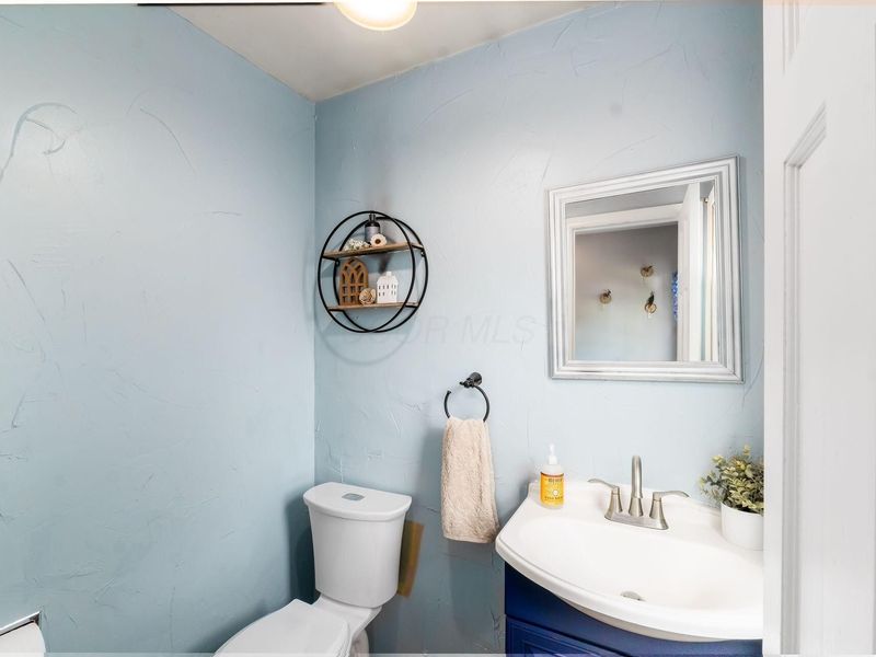 562 Mapleview Lane , Circleville, OH 43113 Photo 13