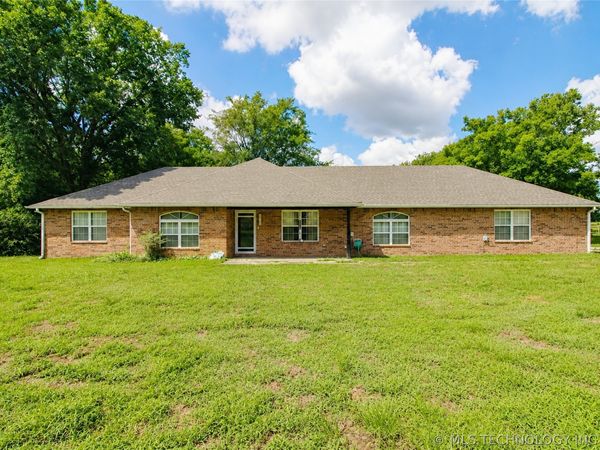 19183 S Prairie Bell Road , Morris, OK 74445