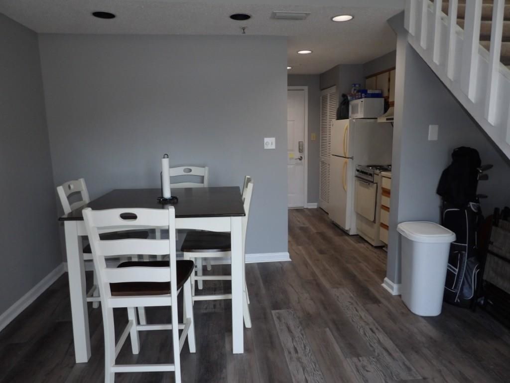 1100 Possum Trot Rd.  Photo 14