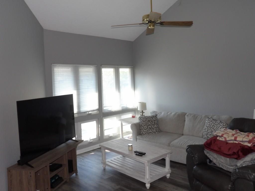 1100 Possum Trot Rd.  Photo 5