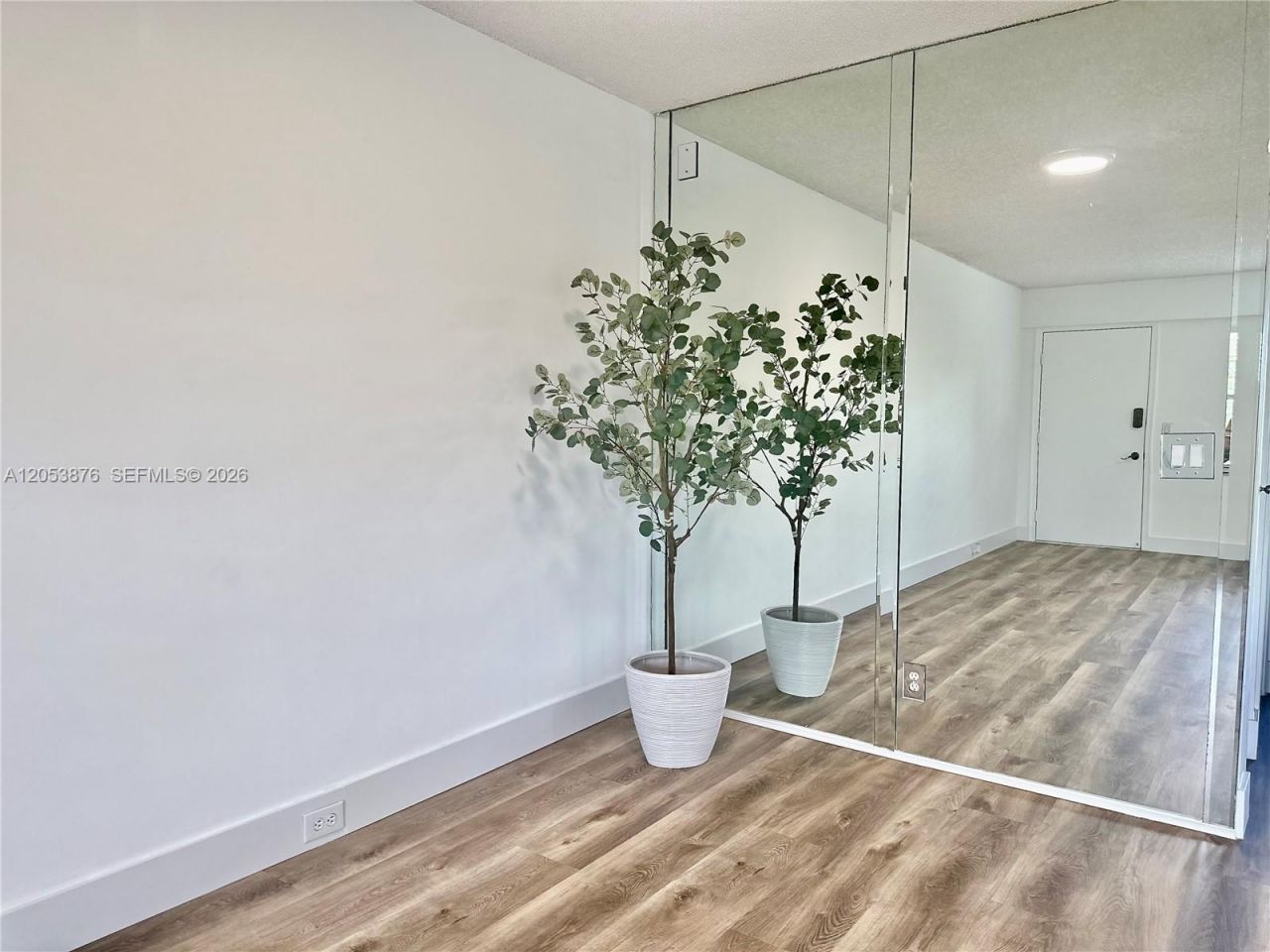 101 SW 132nd Way , Unit 413J, Pembroke Pines, FL 33027 Photo
