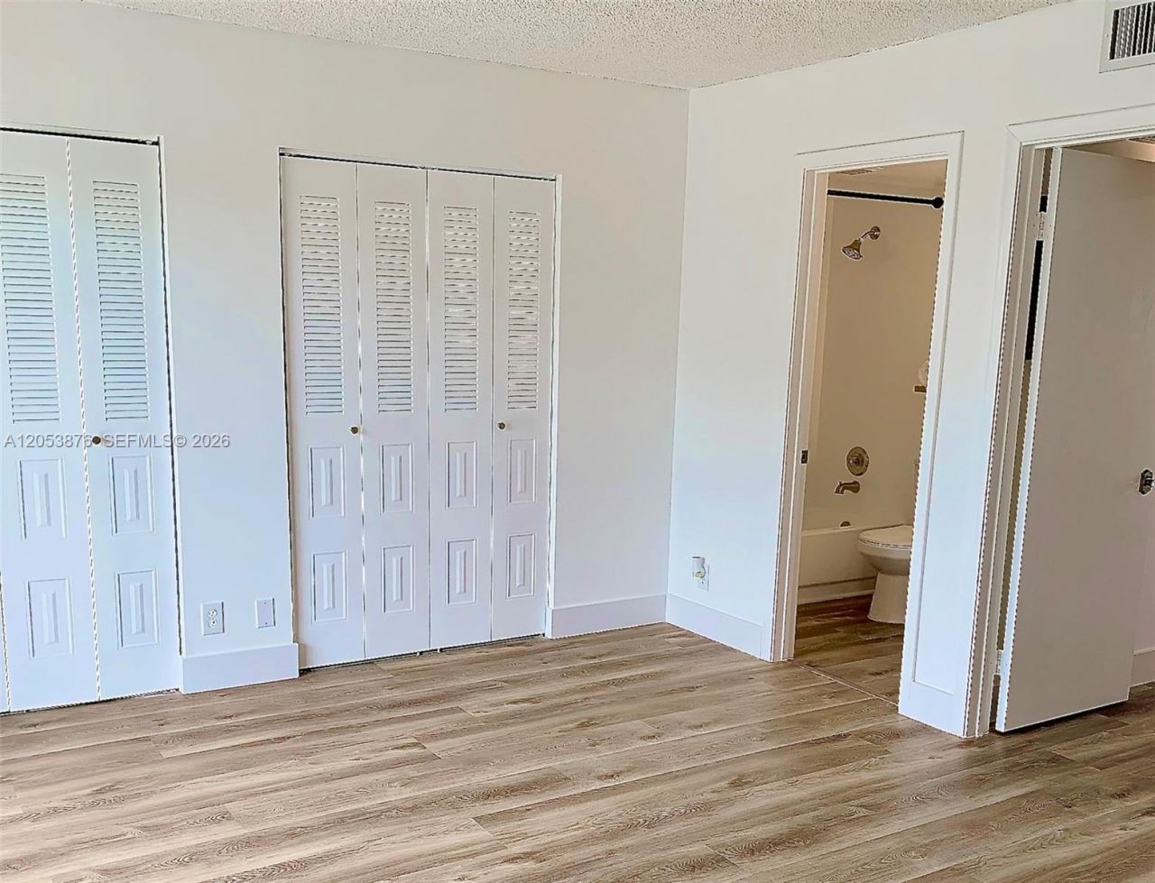 101 SW 132nd Way , Unit 413J, Pembroke Pines, FL 33027 Photo