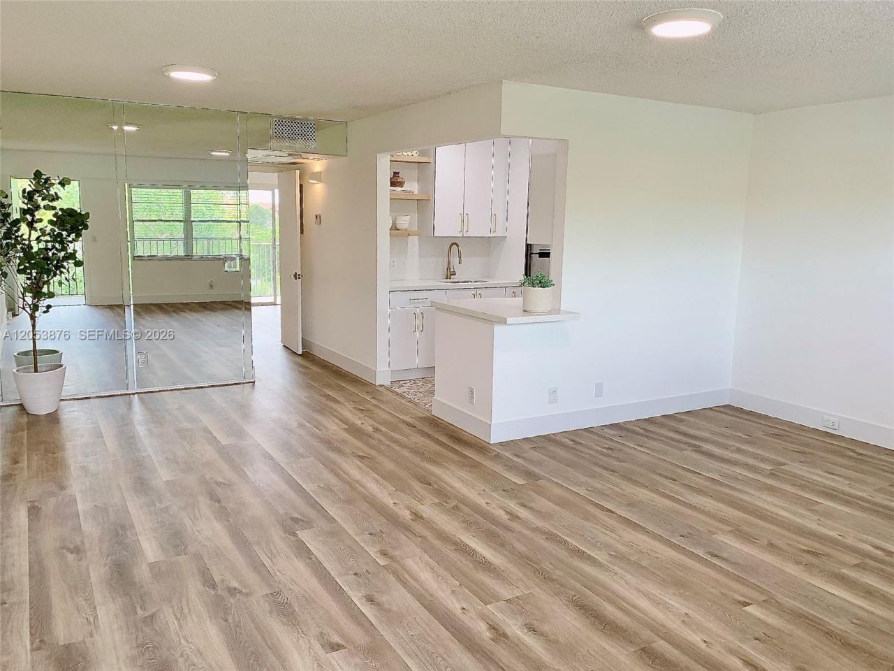 101 SW 132nd Way , Unit 413J, Pembroke Pines, FL 33027 Photo