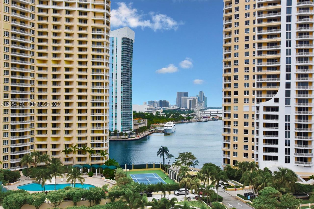 540 Brickell Key Dr , Unit 1414, Miami, FL 33131 Photo