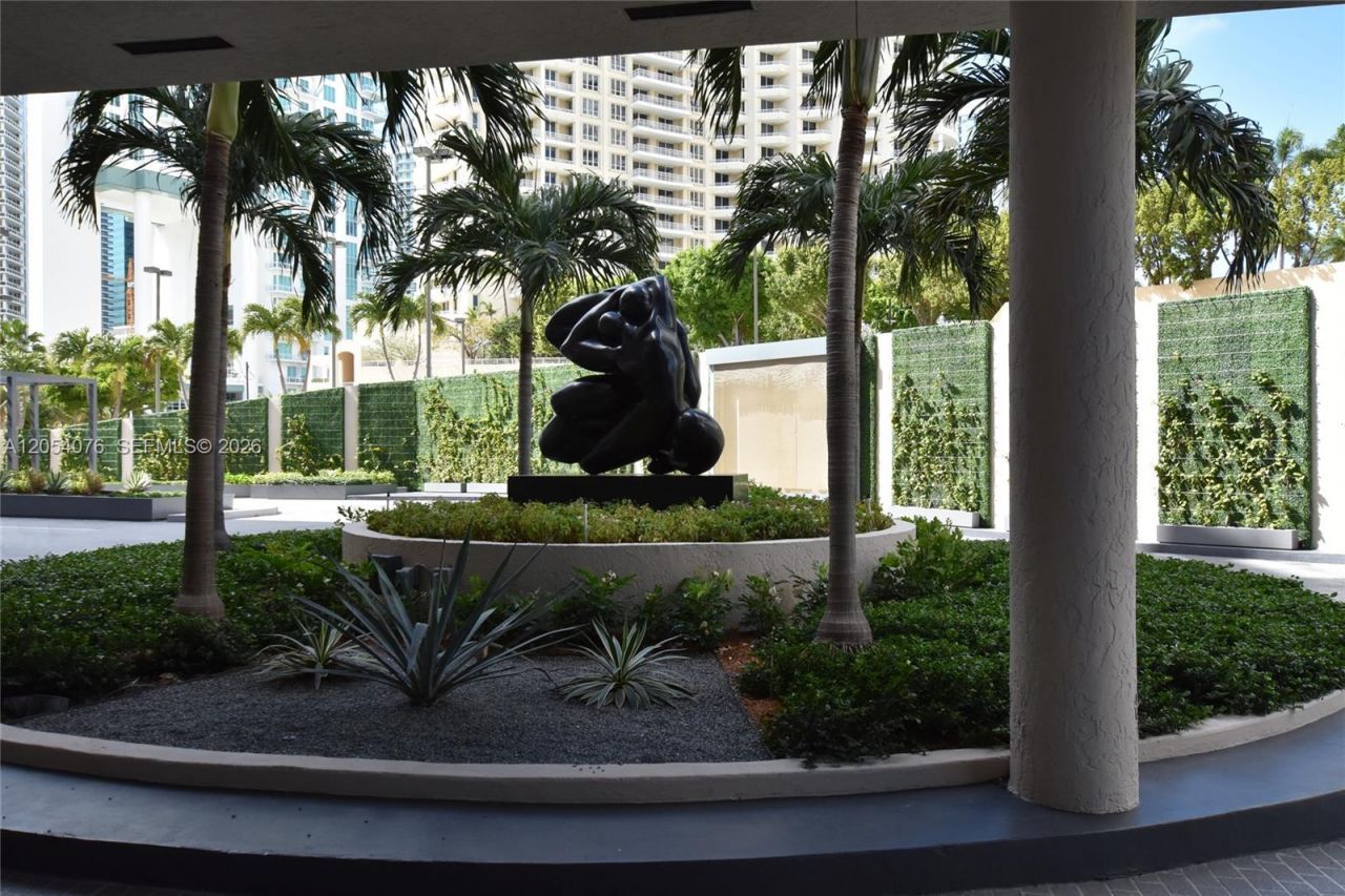 540 Brickell Key Dr , Unit 1414, Miami, FL 33131 Photo