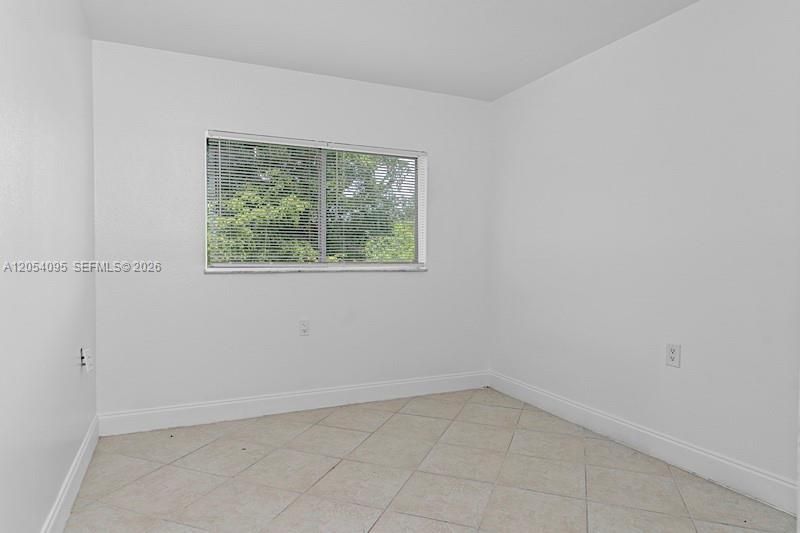 1201 Lake Victoria Dr , Unit V, West Palm Beach, FL 33411 Photo