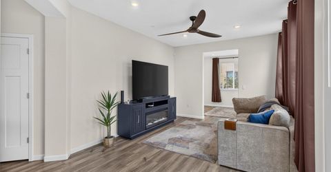 2048 Brave Hawk Loop, Roseville, CA 95747 Photo