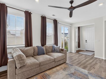 2048 Brave Hawk Loop, Roseville, CA 95747 Photo