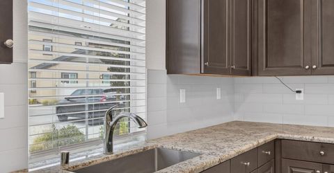 2048 Brave Hawk Loop, Roseville, CA 95747 Photo