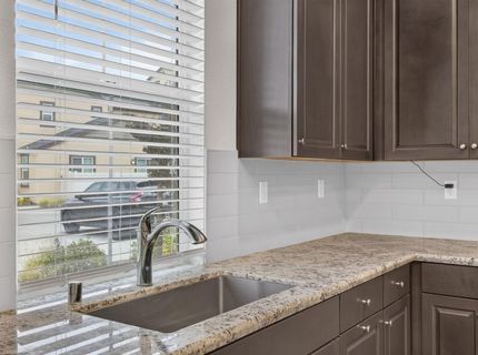 2048 Brave Hawk Loop, Roseville, CA 95747 Photo