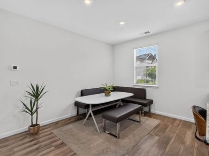 2048 Brave Hawk Loop, Roseville, CA 95747 Photo