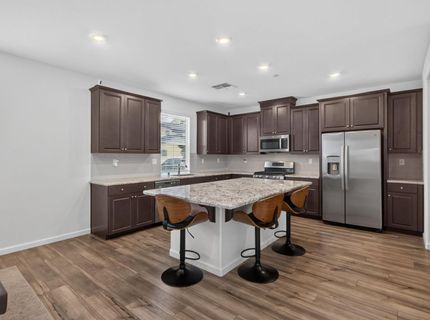 2048 Brave Hawk Loop, Roseville, CA 95747 Photo