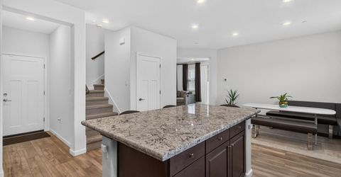 2048 Brave Hawk Loop, Roseville, CA 95747 Photo