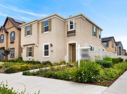 2048 Brave Hawk Loop, Roseville, CA 95747 Photo