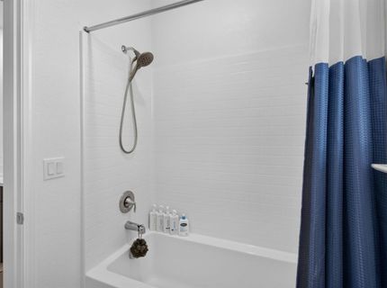 2048 Brave Hawk Loop, Roseville, CA 95747 Photo