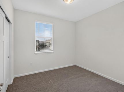 2048 Brave Hawk Loop, Roseville, CA 95747 Photo