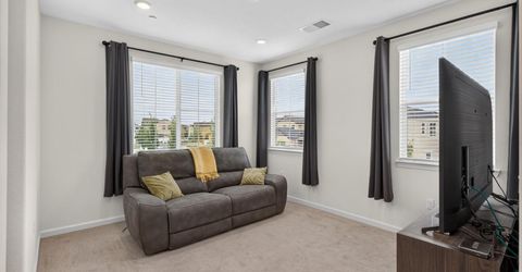 2048 Brave Hawk Loop, Roseville, CA 95747 Photo