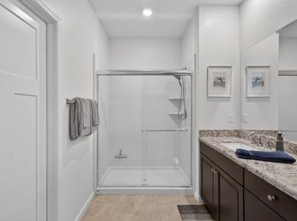 2048 Brave Hawk Loop, Roseville, CA 95747 Photo