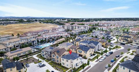 2048 Brave Hawk Loop, Roseville, CA 95747 Photo
