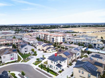2048 Brave Hawk Loop, Roseville, CA 95747 Photo
