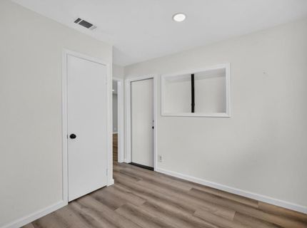2041 Bowling Green Dr, Sacramento, CA 95825 Photo