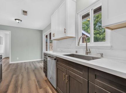 2041 Bowling Green Dr, Sacramento, CA 95825 Photo