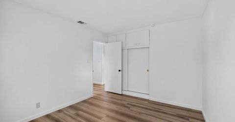 2041 Bowling Green Dr, Sacramento, CA 95825 Photo