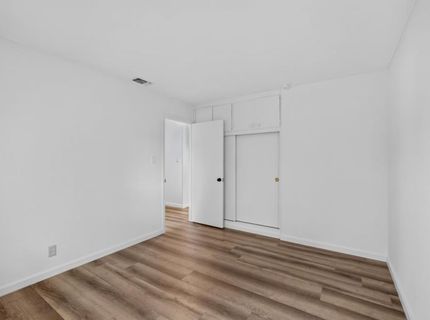 2041 Bowling Green Dr, Sacramento, CA 95825 Photo