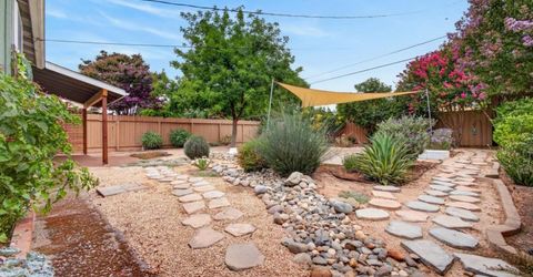 2041 Bowling Green Dr, Sacramento, CA 95825 Photo