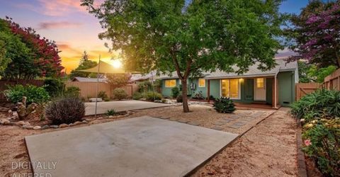 2041 Bowling Green Dr, Sacramento, CA 95825 Photo