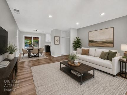 2041 Bowling Green Dr, Sacramento, CA 95825 Photo