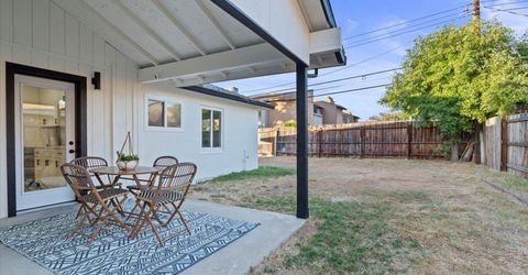 3318 Horseshoe Dr, Sacramento, CA 95821 Photo