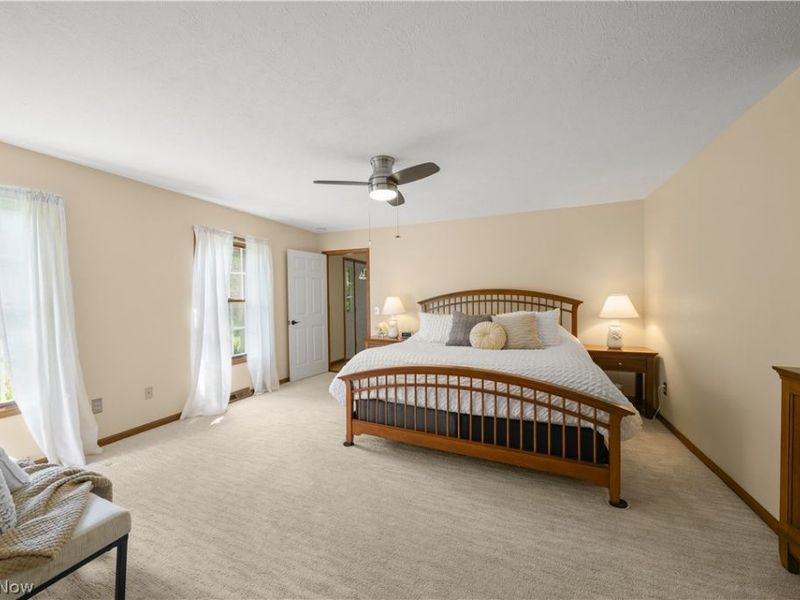 698 Deep Woods Drive, Aurora, OH 44202 Photo 11