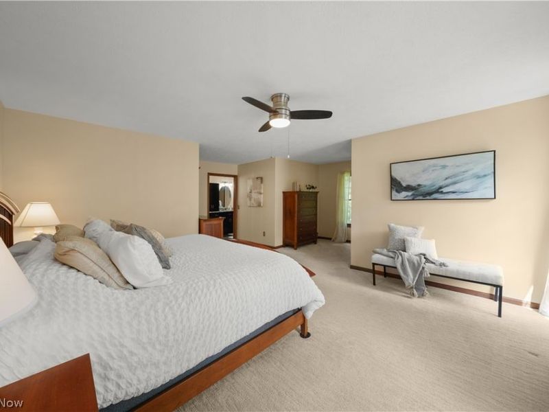 698 Deep Woods Drive, Aurora, OH 44202 Photo 12