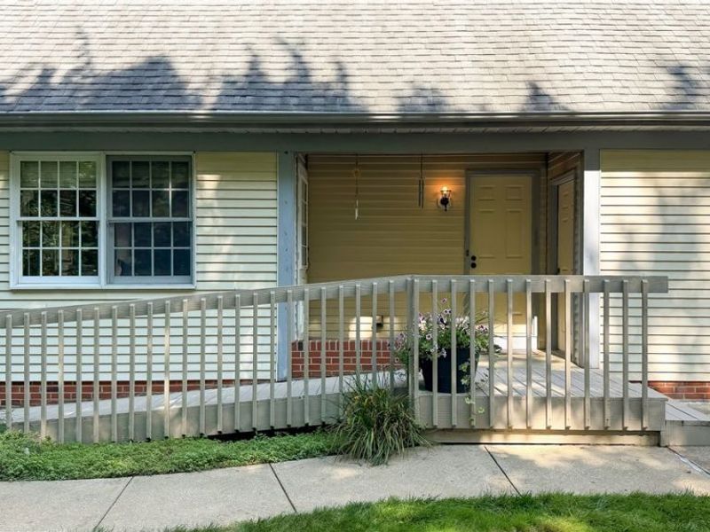 698 Deep Woods Drive, Aurora, OH 44202 Photo 37