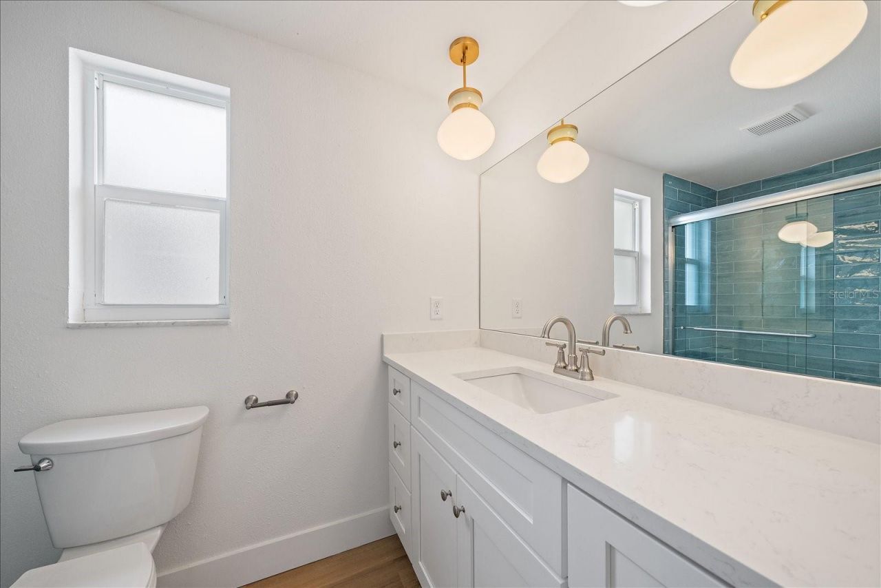 683 Spanish Drive S, Unit 214, Longboat Key, FL 34228 Photo