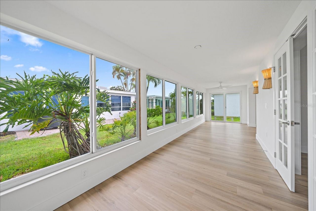 683 Spanish Drive S, Unit 214, Longboat Key, FL 34228 Photo