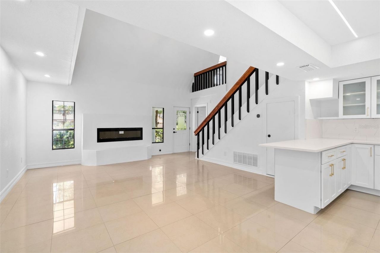 4221 Greenfern Drive, Orlando, FL 32810 Photo