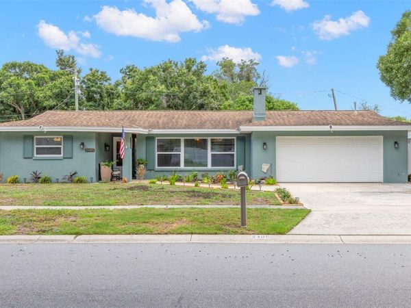 2405 SUMMERLIN DRIVE , CLEARWATER, FL 33764