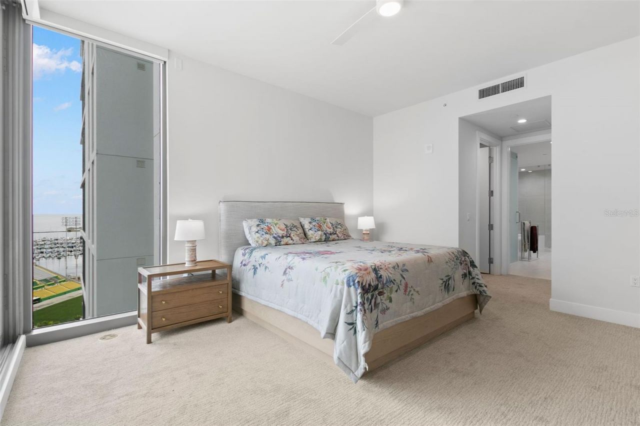 301 1st Street S, Unit 1204, Saint Petersburg, FL 33701 Photo