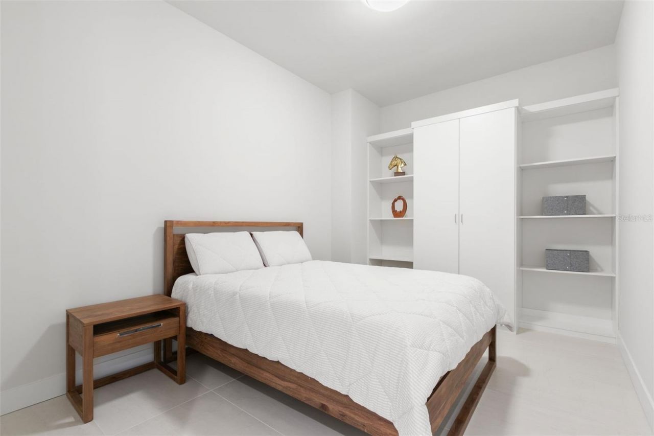 301 1st Street S, Unit 1204, Saint Petersburg, FL 33701 Photo