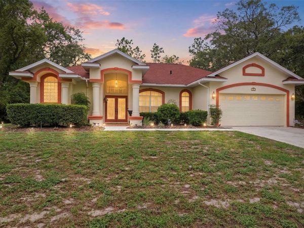 184 PINE STREET, HOMOSASSA, FL 34446