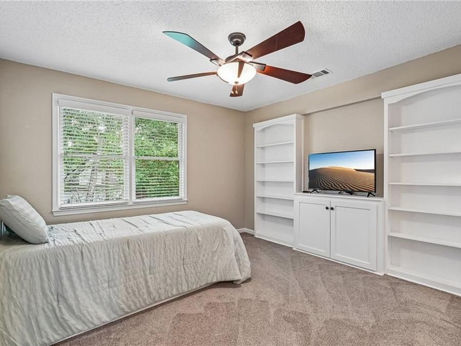 Property Image 42