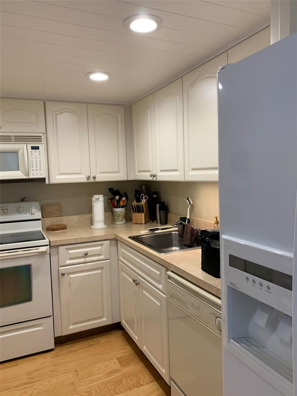101 Briny Avenue, Unit 1104, Pompano Beach, FL 33062 Photo